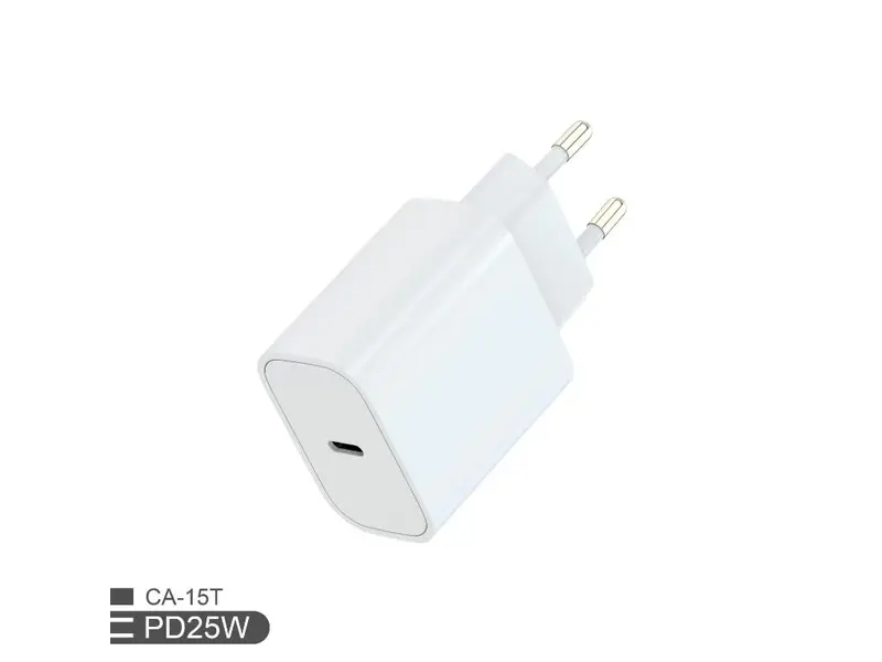 Fulmova GaN brzi punjač 25W sa USB-C kablom